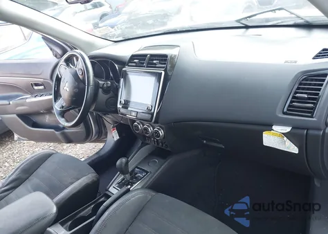 2022 Mitsubishi Outlander Sport 2.0 Se 2Wd/2.0 Se Special Edition 2Wd из США, поврежденный, VIN JA4APVAU8NU023888